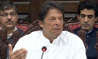 د فاټا اصلاحاتو عملي کولو لپاره احتجاج ته هم تيار يو: عمران خان