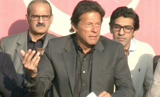 پارلیمنٹ کے لیے لعنت کا لفظ بہت ہلکا ہے۔ عمران خان