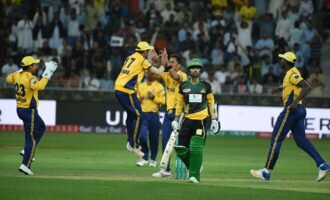 Debutants Multan Sultans beat Peshawar Zalmi in PSL opener